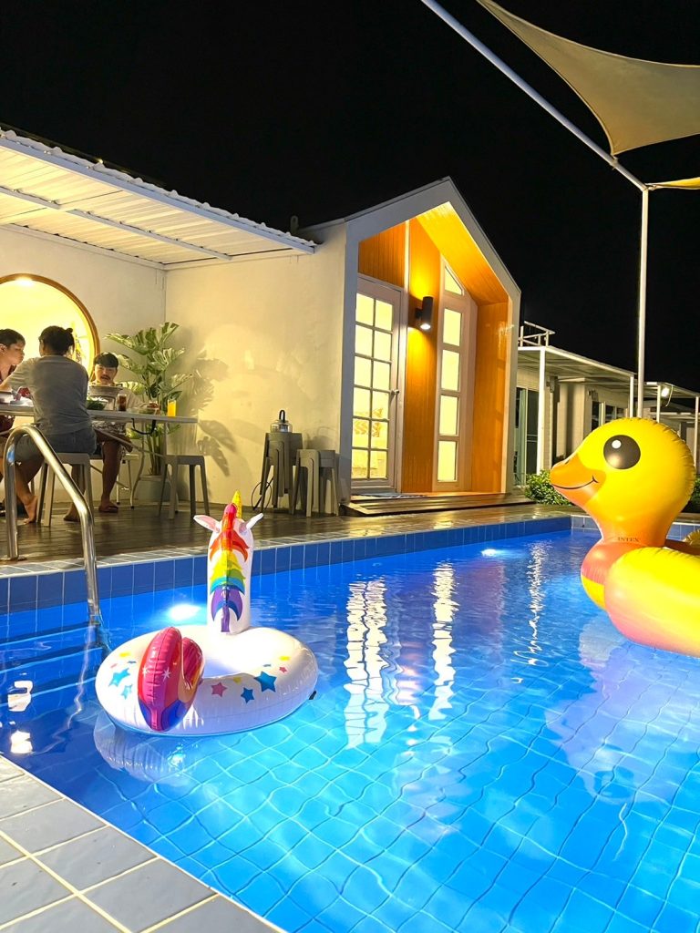 Hug Pool ภาพที่ 2